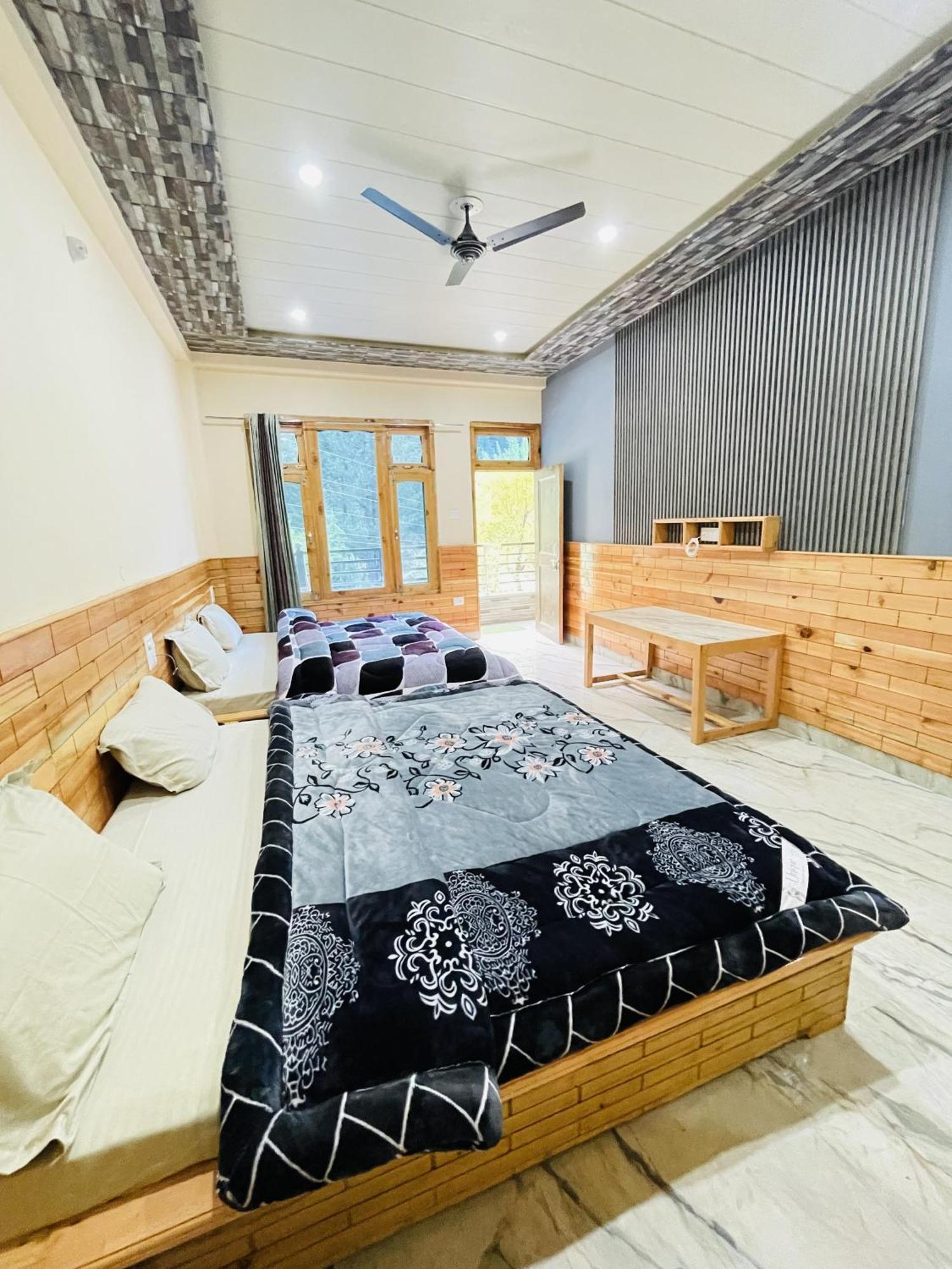 Destination Of Choj Hotel Kasol Buitenkant foto